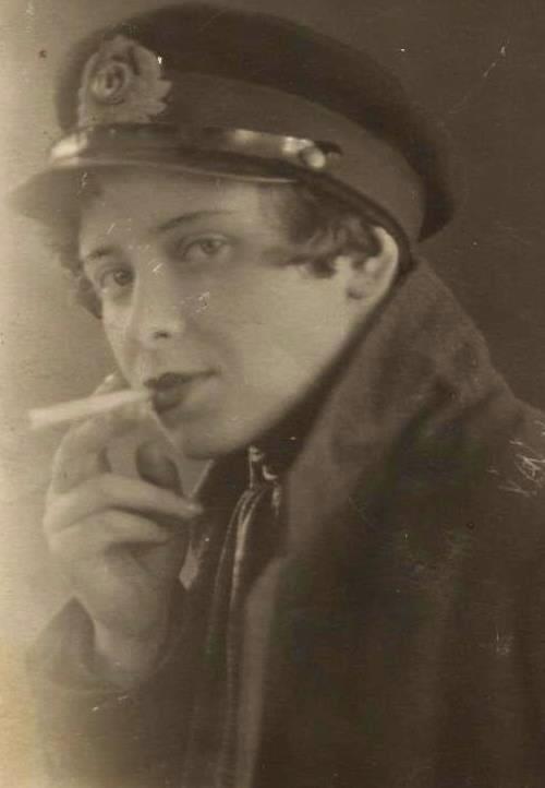 Евгения Ивановна Конецкая Евгения Ивановна Конецкая. 1930-е годы.jpg